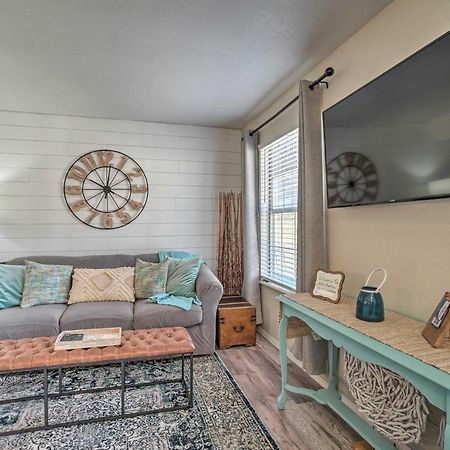 Centrally Located Branson Condo With Pool And Marina! Esterno foto