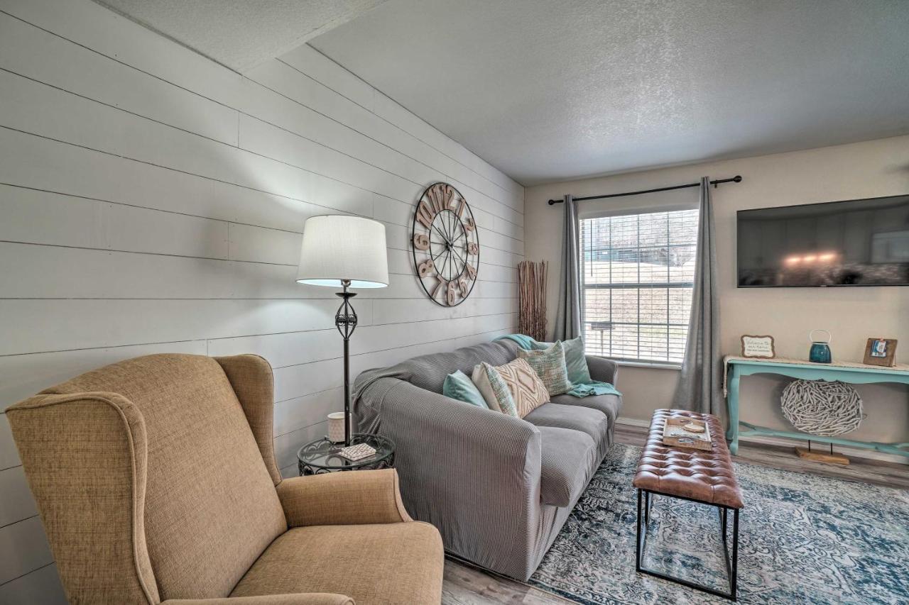 Centrally Located Branson Condo With Pool And Marina! Esterno foto