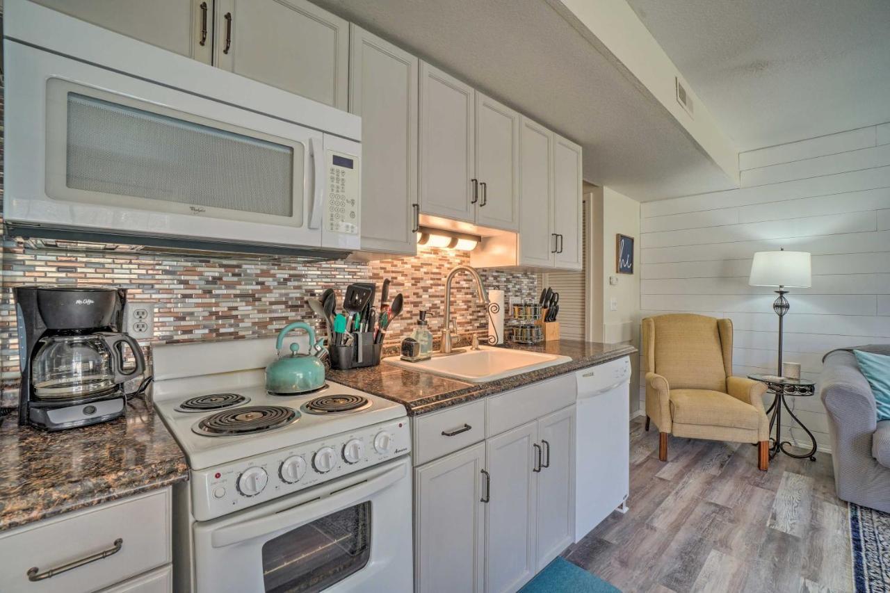 Centrally Located Branson Condo With Pool And Marina! Esterno foto