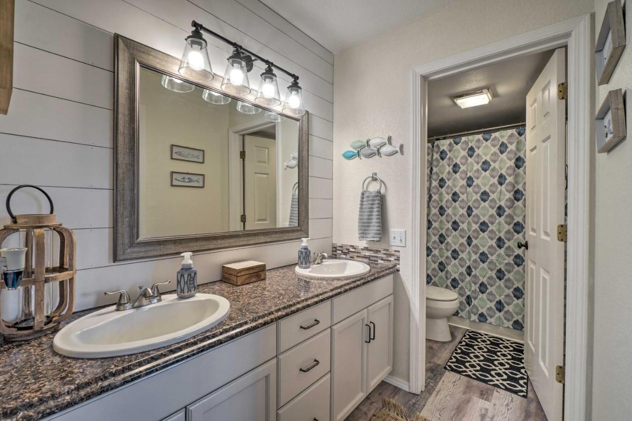 Centrally Located Branson Condo With Pool And Marina! Esterno foto