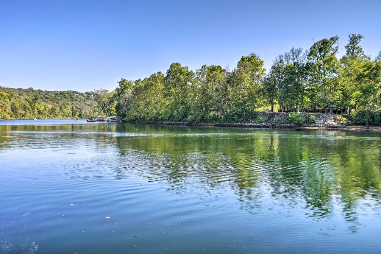 Centrally Located Branson Condo With Pool And Marina! Esterno foto